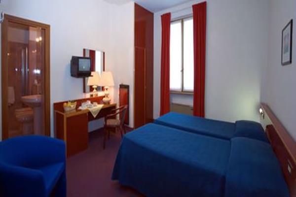 New Alexander Hotel Genoa Bagian luar foto