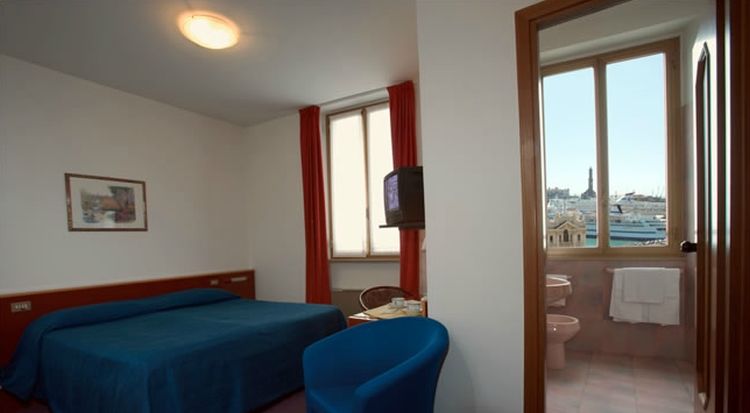 New Alexander Hotel Genoa Bagian luar foto