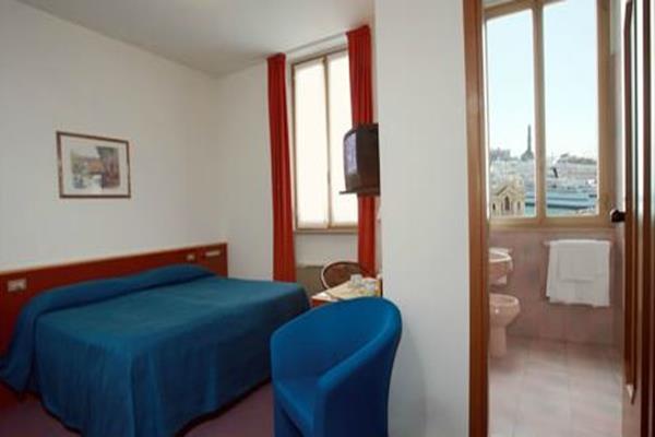 New Alexander Hotel Genoa Bagian luar foto