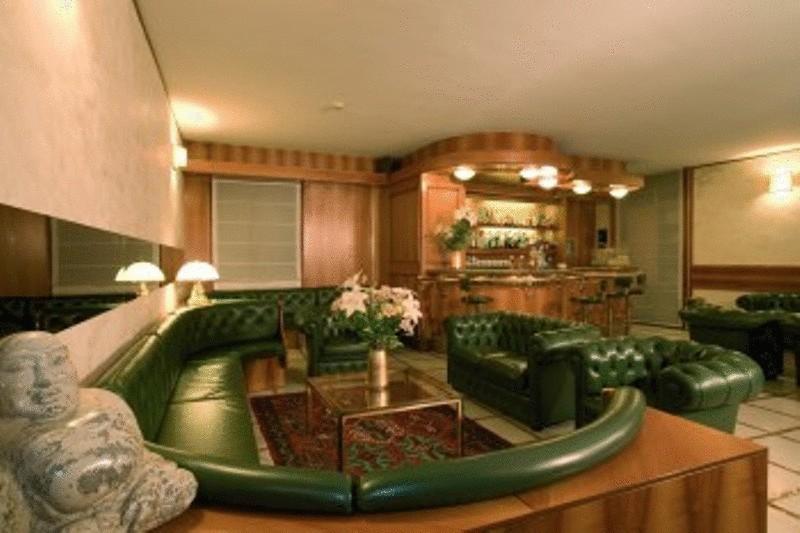 New Alexander Hotel Genoa Bagian luar foto