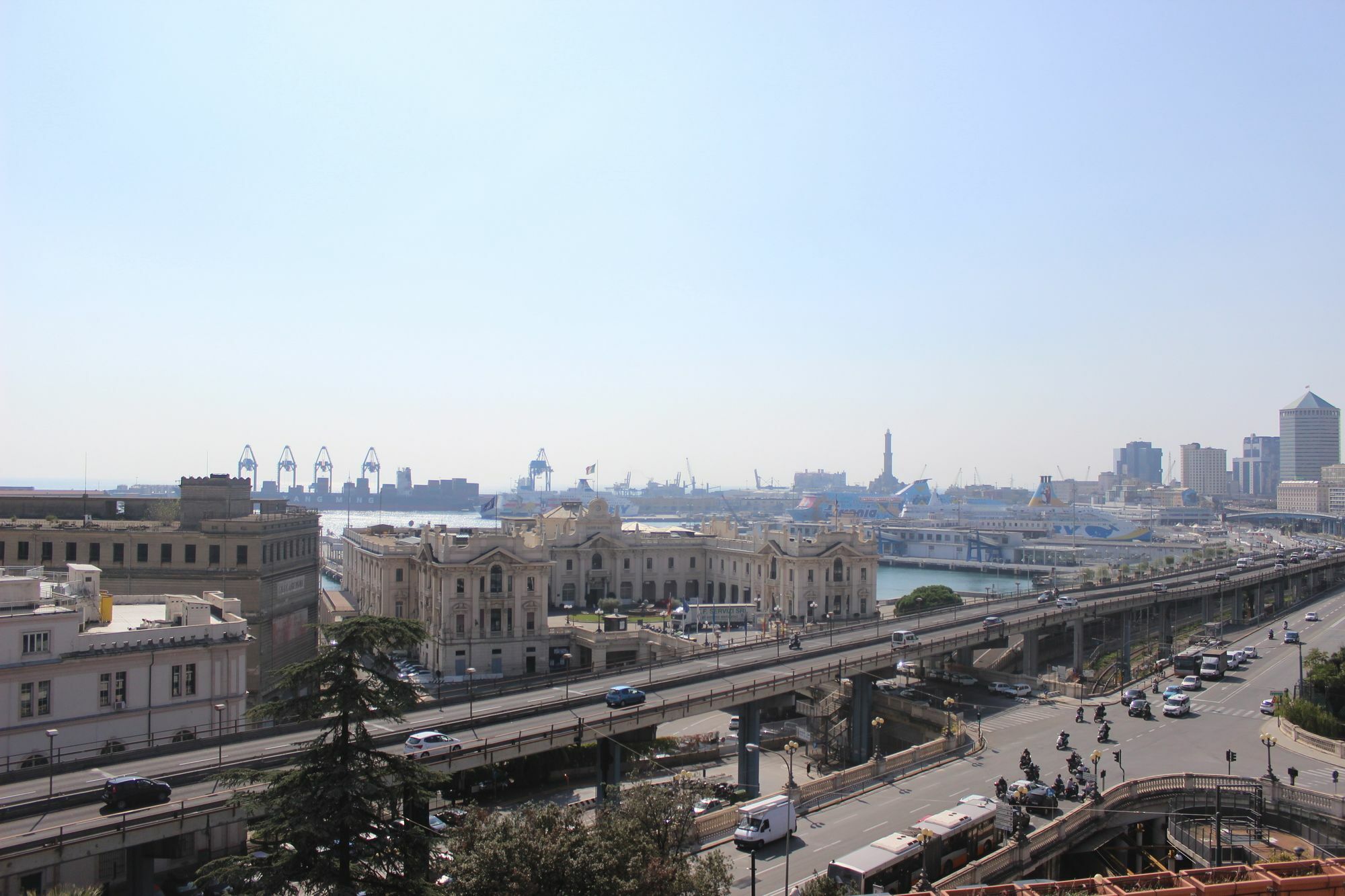 New Alexander Hotel Genoa Bagian luar foto